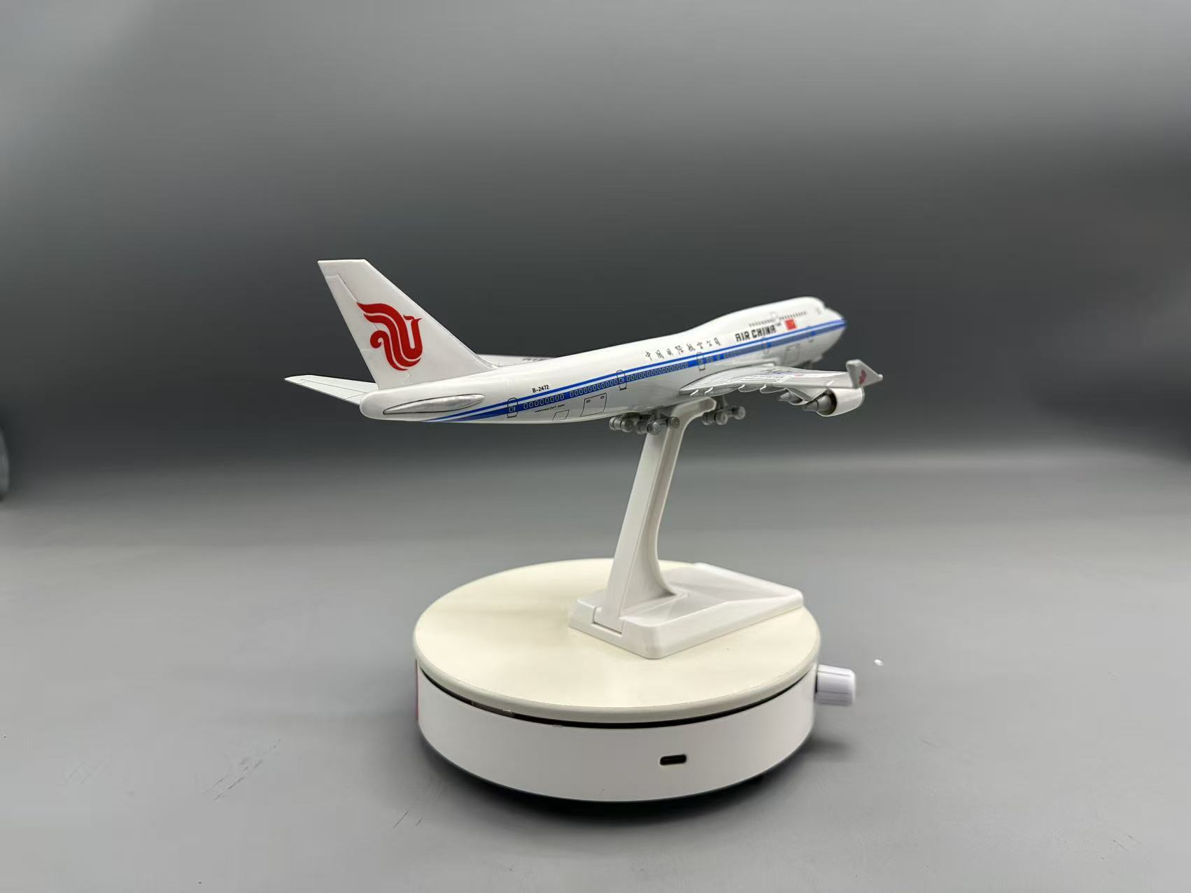25 センチメートルダイキャスト飛行機モデル B747 中国 - Model Airplane Plastic のレビューと価格